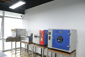0937648226.jpg